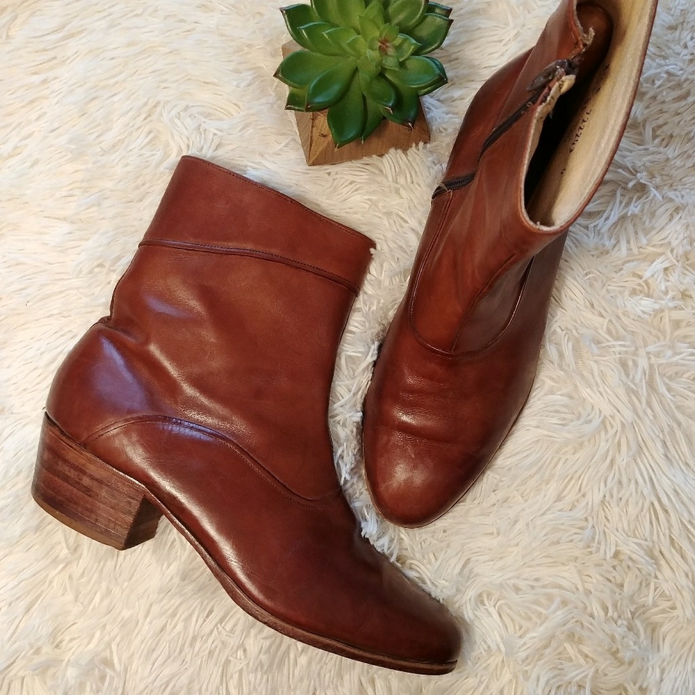 Vintage Leather Florsheim Cuban Heel Ankle Boots